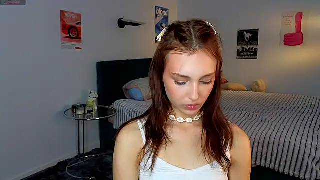 thisskiss online show from 07.19.26