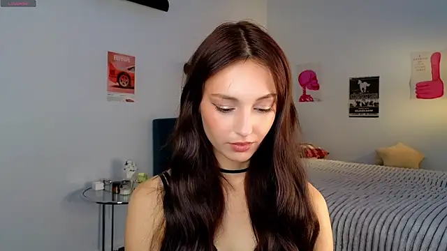 thisskiss online show from 07.25.26