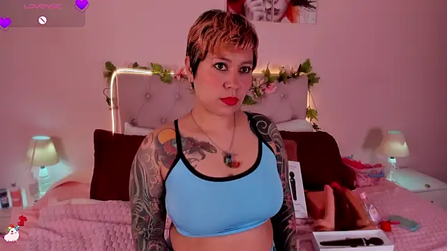 Annapinuplovex online show from 07.11.26