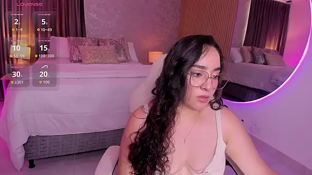 Viiolet rosee online show from 07.22.26