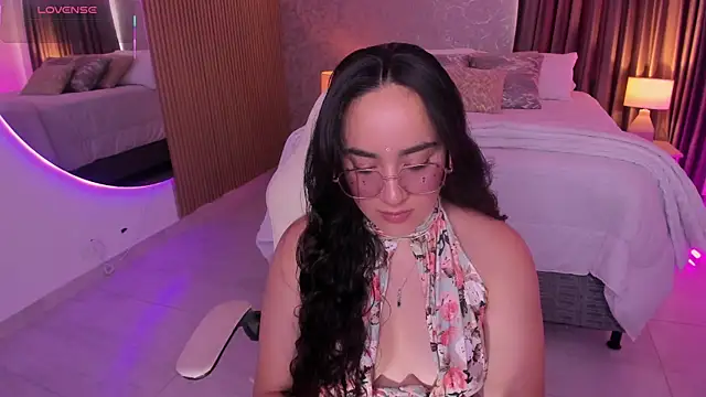 Viiolet rosee online show from 07.25.26