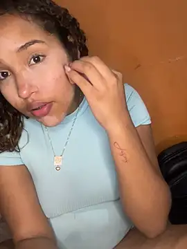 Snapshot of Baby_very_whore chatting on 07.16.26 Baby very whore online show from 07.16.26