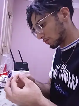 SlimGay98 online show from 07.28.26