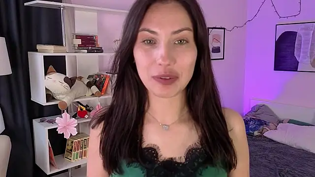 Snapshot of RuthClayton chatting on 07.10.26 RuthClayton online show from 07.10.26