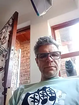 Snapshot of Gorgo2go2 chatting on 07.14.26 Gorgo2go2 online show from 07.14.26