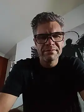Snapshot of Gorgo2go2 chatting on 07.16.26 Gorgo2go2 online show from 07.16.26
