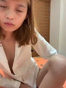 yangyang520-18girl online show from 07.28.26
