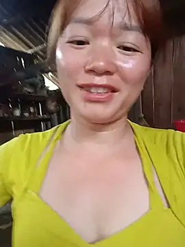 Snapshot of Vivy-1 chatting on 06.28.26 Vivy-1 online show from 06.28.26