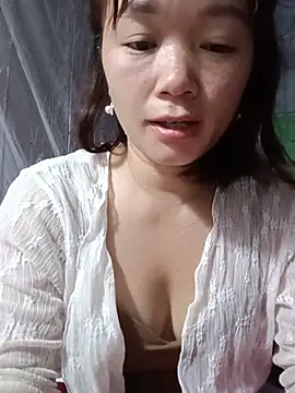 Snapshot of Vivy-1 chatting on 07.25.26 Vivy-1 online show from 07.25.26