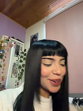 Snapshot of AlanaStormm chatting on 07.25.26 AlanaStormm online show from 07.25.26