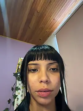 Snapshot of AlanaStormm chatting on 07.28.26 AlanaStormm online show from 07.28.26