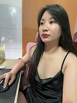 QuynhAnh68 online show from 07.09.26
