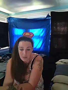 Snapshot of thespontaneouscouple42069 chatting on 07.24.26 thespontaneouscouple42069 online show from 07.24.26