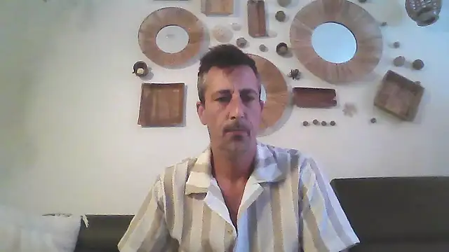 Snapshot of SwissXXL chatting on 07.18.26 SwissXXL online show from 07.18.26