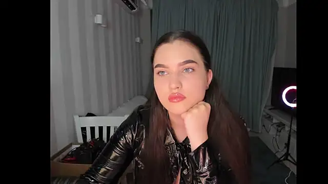 LatexDominatrix online show from 07.16.26