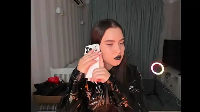 LatexDominatrix online show from 07.20.26