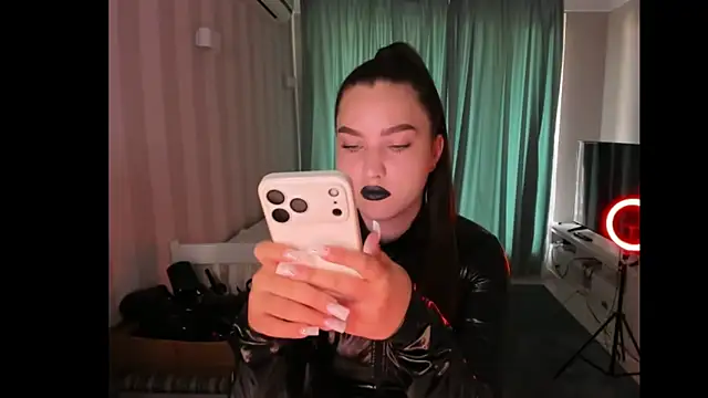 LatexDominatrix online show from 07.29.26