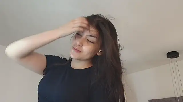Snapshot of alegna_227 chatting on 07.26.26 alegna 227 online show from 07.26.26