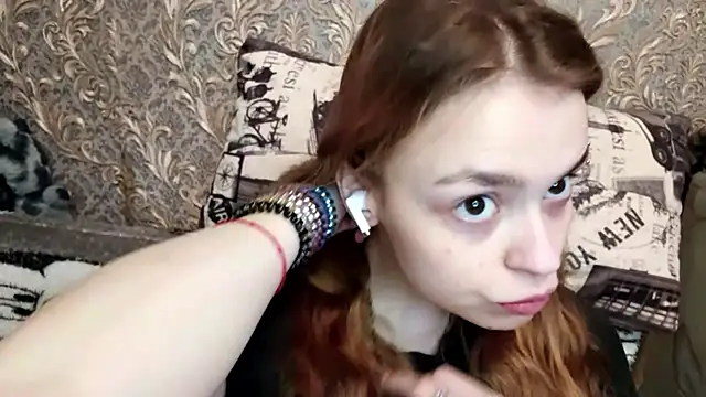 Snapshot of CUTE1KITTY chatting on 07.04.26 CUTE1KITTY online show from 07.04.26