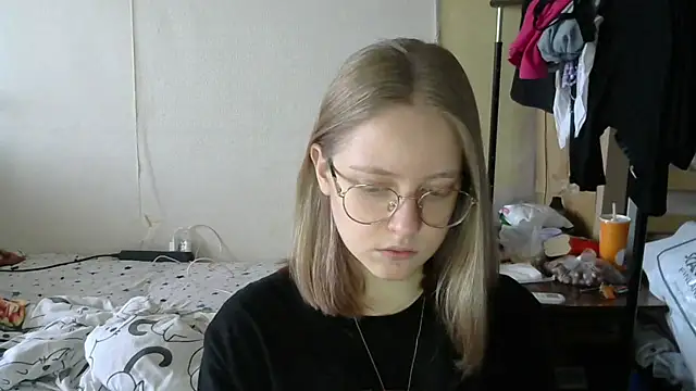 WinifredLunney online show from 07.22.26