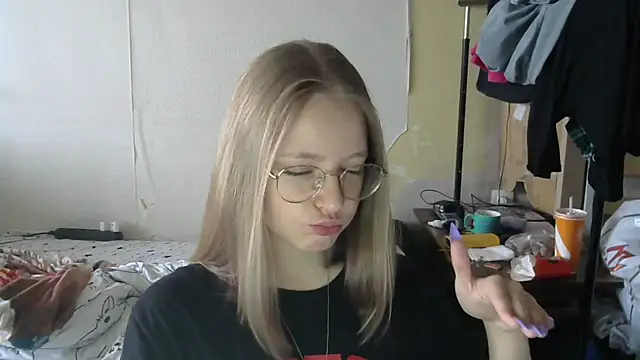 WinifredLunney online show from 07.23.26