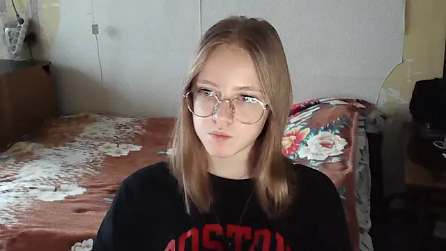 WinifredLunney online show from 07.28.26