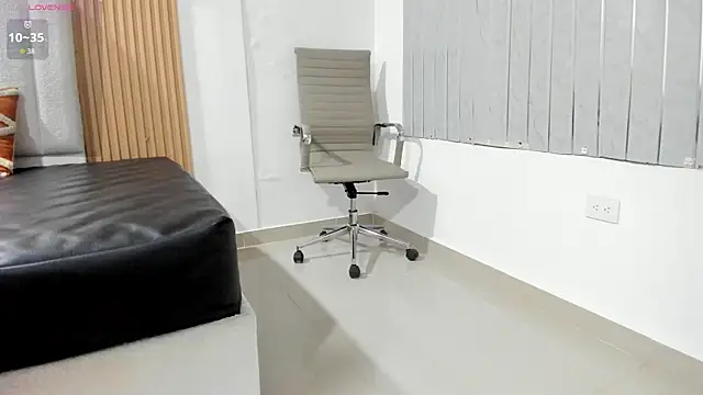 Snapshot of AnitaNoor_ chatting on 07.19.26 AnitaNoor online show from 07.19.26