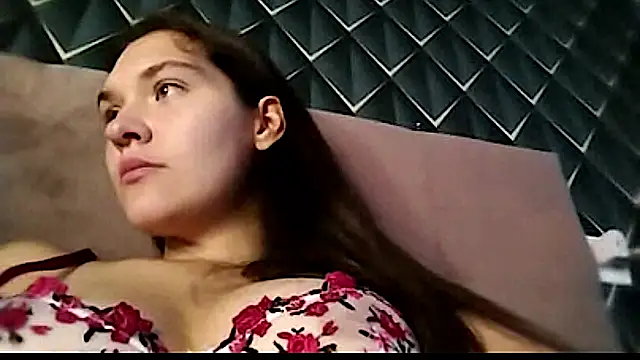 Snapshot of LovelyLynXX chatting on 07.29.26 LovelyLynXX online show from 07.29.26
