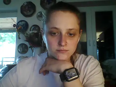 Snapshot of LeaWetGirl chatting on 06.30.26 LeaWetGirl online show from 06.30.26