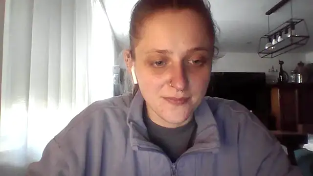 Snapshot of LeaWetGirl chatting on 07.04.26 LeaWetGirl online show from 07.04.26