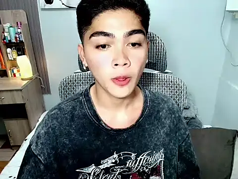 ItsKenny online show from 07.11.26