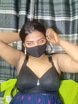 Snapshot of Shathi56 chatting on 07.26.26 Shathi56 online show from 07.26.26