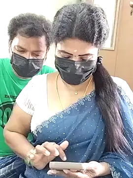 Honey-Couples online show from 07.23.26