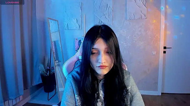 Emily Carteri online show from 07.26.26
