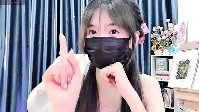 Snapshot of Your-Sunshinee chatting on 07.24.26 Your-Sunshinee online show from 07.24.26