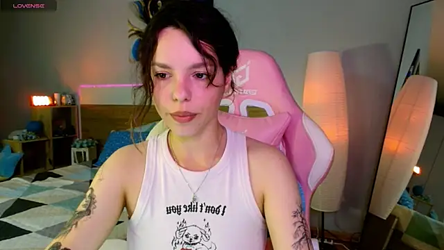 Maya Campbell online show from 07.11.26