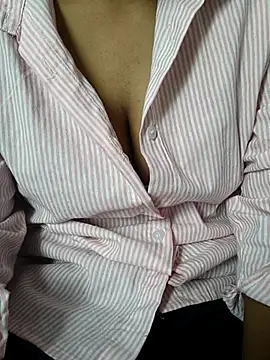 Sweety rani  online show from 07.04.26