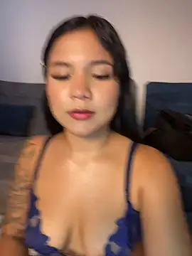Snapshot of kiaradolls chatting on 07.22.26 kiaradolls online show from 07.22.26