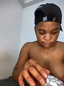 Hot-TEEE online show from 07.14.26