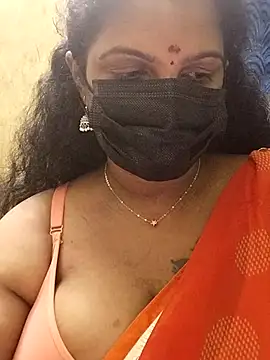 Snapshot of Poojitha-Queen chatting on 07.23.26 Poojitha-Queen online show from 07.23.26