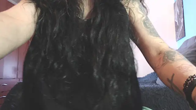 Snapshot of Victoria_Moretti chatting on 07.15.26 Victoria Moretti online show from 07.15.26