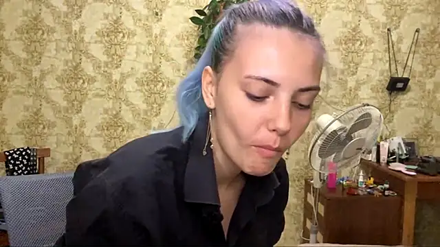 Helen18glo online show from 07.13.26