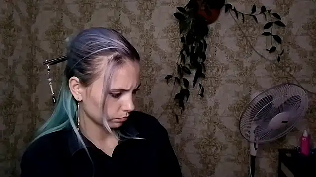 Helen18glo online show from 07.21.26