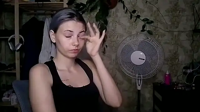 Helen18glo online show from 07.23.26
