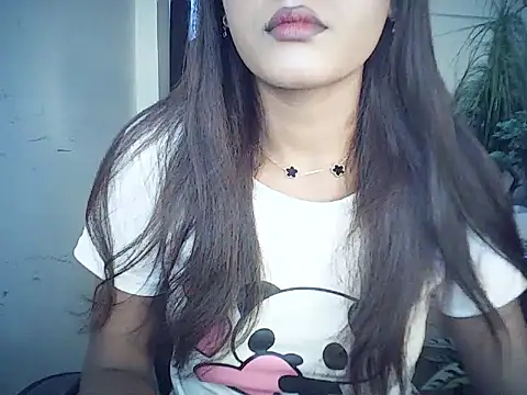 Snapshot of ANNU_PAWAR chatting on 07.12.26 ANNU PAWAR online show from 07.12.26