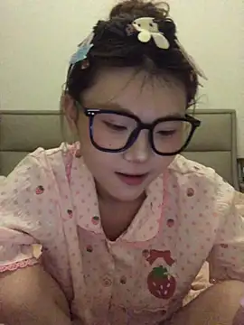 Snapshot of Rocket-Girl chatting on 07.05.26 Rocket-Girl online show from 07.05.26
