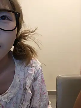 Snapshot of Rocket-Girl chatting on 07.21.26 Rocket-Girl online show from 07.21.26