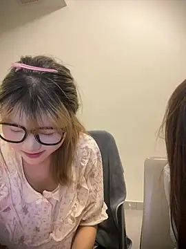 Snapshot of Rocket-Girl chatting on 07.24.26 Rocket-Girl online show from 07.24.26