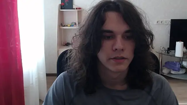 Snapshot of tiiiiiiiiim chatting on 07.28.26 tiiiiiiiiim online show from 07.28.26