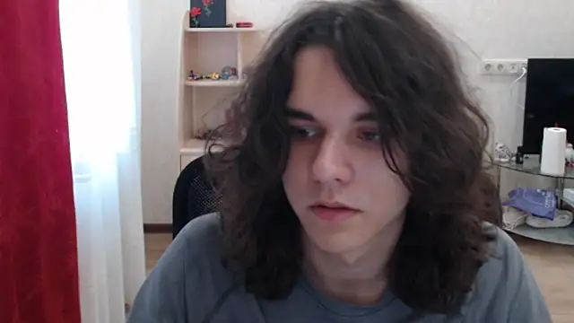 Snapshot of tiiiiiiiiim chatting on 07.28.26 tiiiiiiiiim online show from 07.28.26